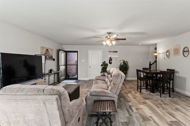 6810 Topaz Drive, Greenville, TX 75402