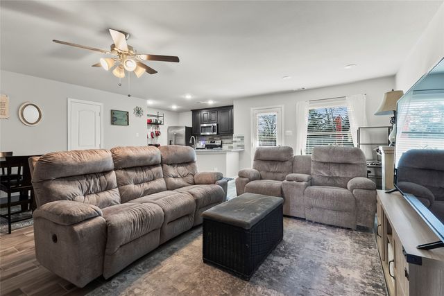 6810 Topaz Drive, Greenville, TX 75402