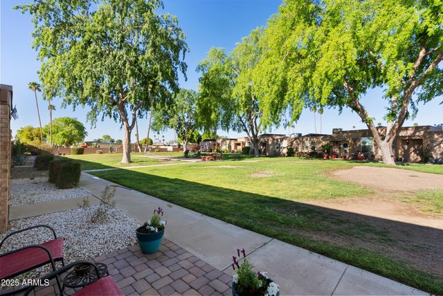 13409 N EMBERWOOD Drive, Sun City, AZ 85351