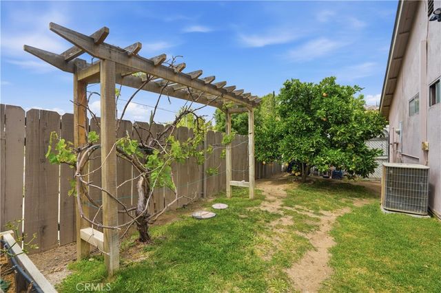 30046 Abelia, Canyon Country, CA 91387