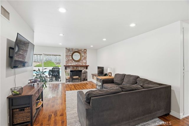 30046 Abelia, Canyon Country, CA 91387