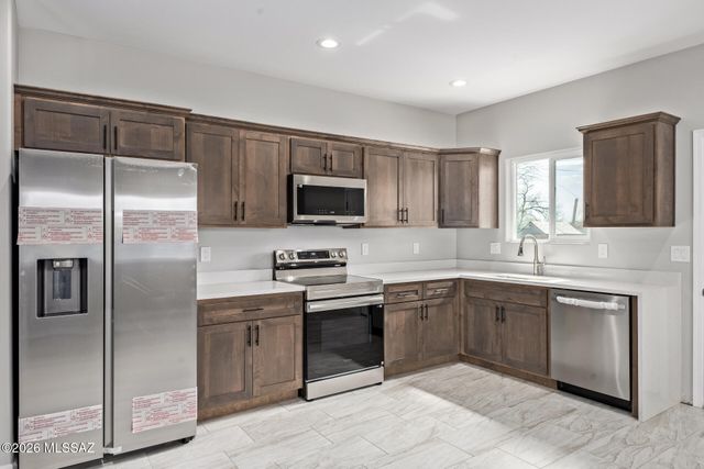 6350 S Oriole Circle, Tucson, AZ 85746