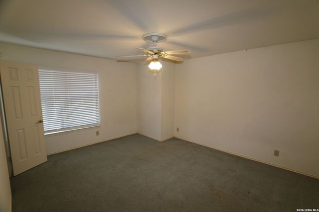 115 Country Lane, Castroville, TX 78009