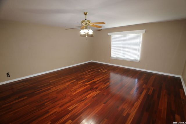 115 Country Lane, Castroville, TX 78009