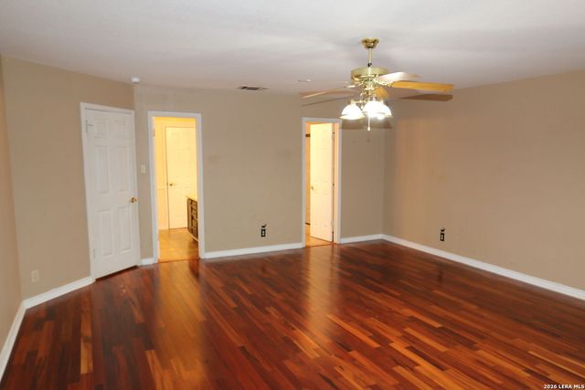115 Country Lane, Castroville, TX 78009