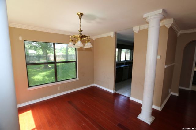 115 Country Lane, Castroville, TX 78009