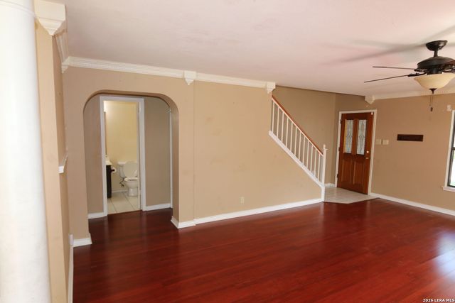 115 Country Lane, Castroville, TX 78009