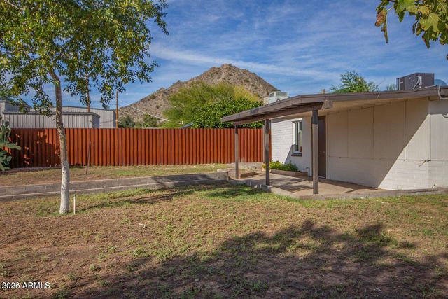 12820 N 24TH Street, Phoenix, AZ 85032