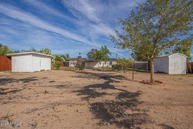 12820 N 24TH Street, Phoenix, AZ 85032