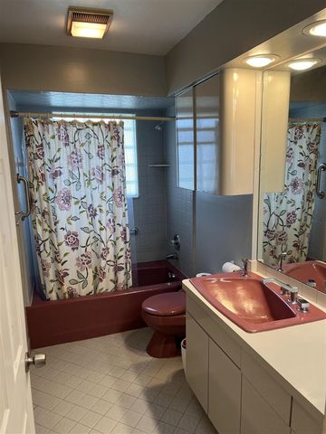 14281 Elgin Street, Oak Park, MI 48237