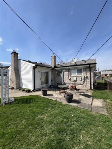 14281 Elgin Street, Oak Park, MI 48237