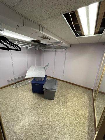 14281 Elgin Street, Oak Park, MI 48237