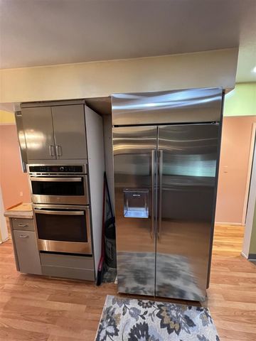 14281 Elgin Street, Oak Park, MI 48237