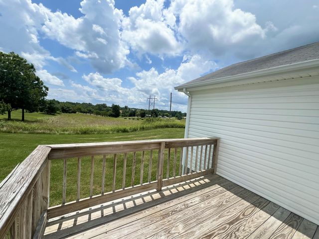 373 Lawless Lane, Jamestown, KY 42629