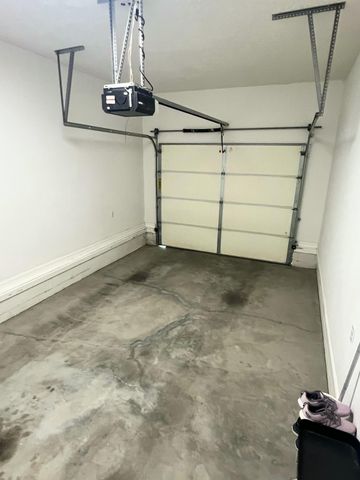 373 Lawless Lane, Jamestown, KY 42629