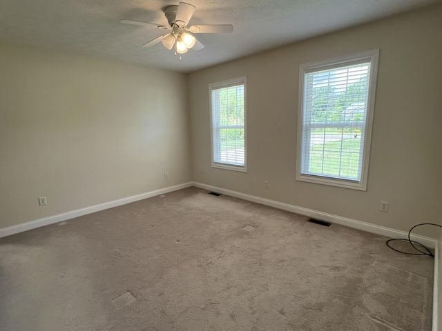 373 Lawless Lane, Jamestown, KY 42629