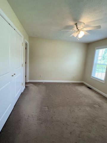 373 Lawless Lane, Jamestown, KY 42629