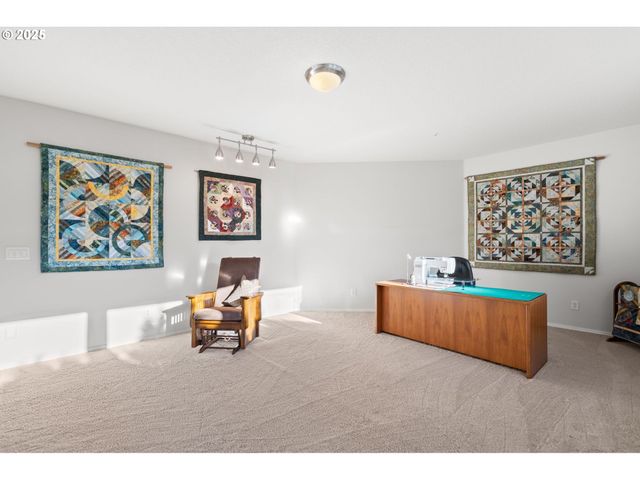 12449 Sw 55TH Pl, Portland, OR 97219