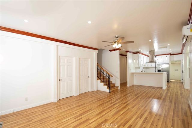 1330 W 48th, Los Angeles, CA 90037
