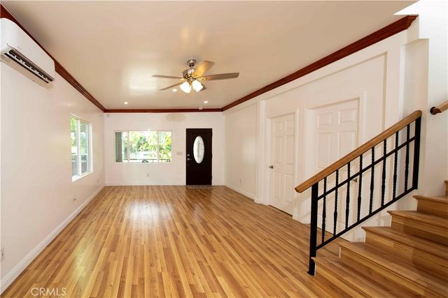1330 W 48th, Los Angeles, CA 90037