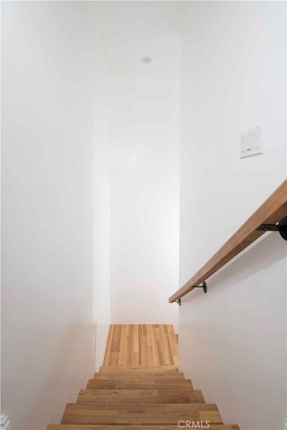1330 W 48th, Los Angeles, CA 90037