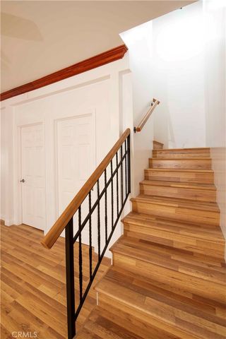 1330 W 48th, Los Angeles, CA 90037