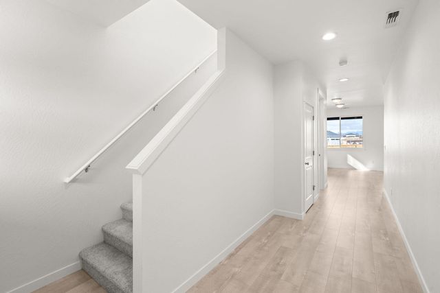 145 Valemont Drive 38, Eagle Point, OR 97524