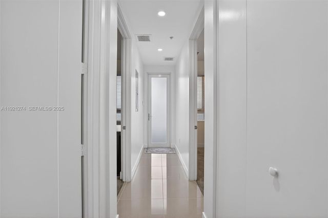 6310 NW 103rd Pl 104, Doral, FL 33178