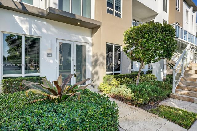 6310 NW 103rd Pl 104, Doral, FL 33178