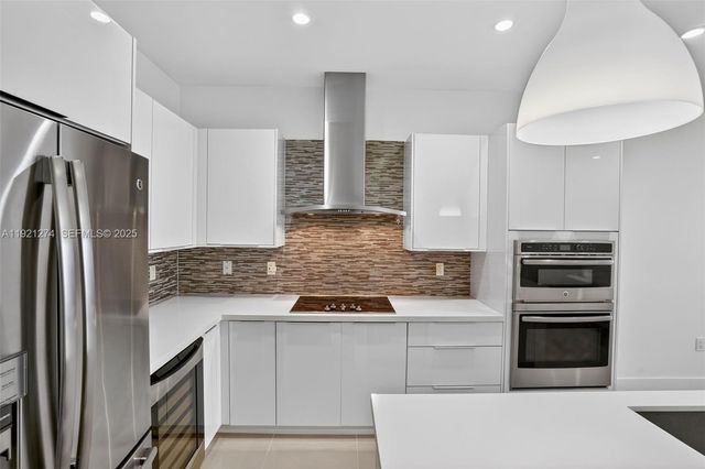 6310 NW 103rd Pl 104, Doral, FL 33178