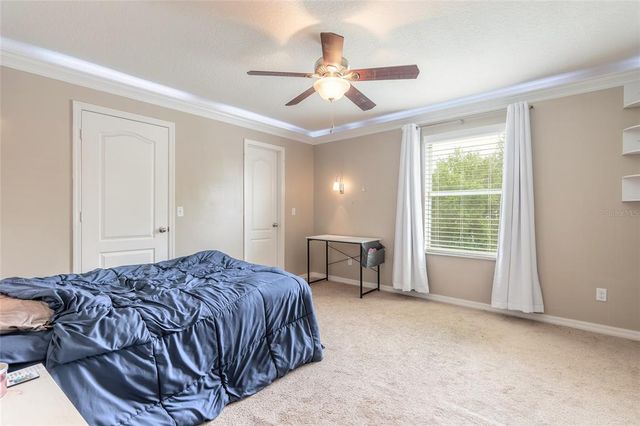 206 LAUREL POINT COURT, Deland, FL 32724