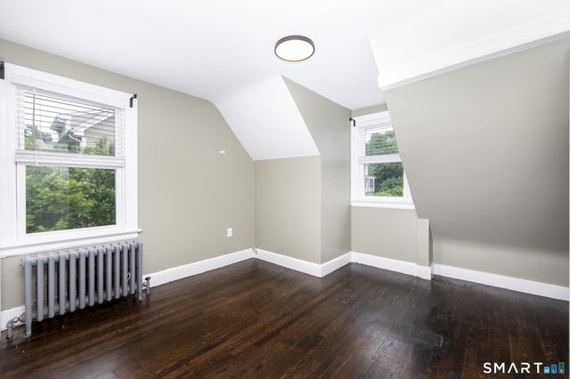 8 Georgiana Street, New London, CT 06320
