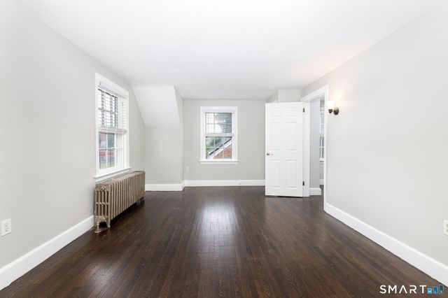 8 Georgiana Street, New London, CT 06320