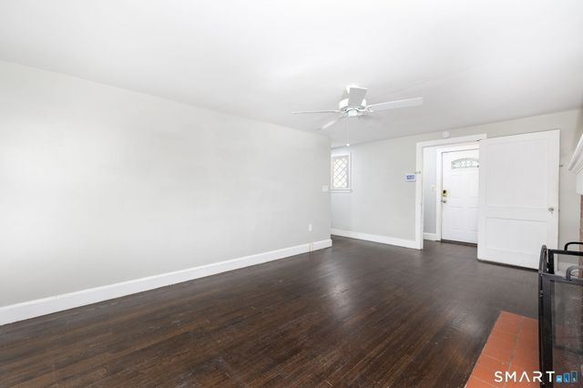 8 Georgiana Street, New London, CT 06320
