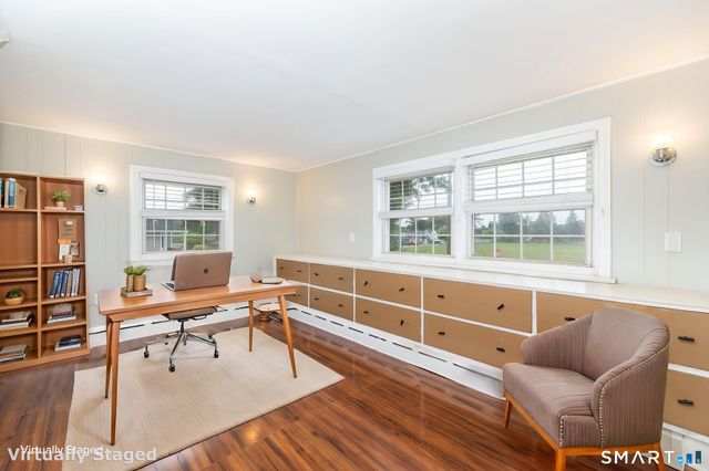 8 Georgiana Street, New London, CT 06320