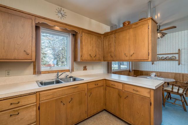 229 Pfau Street, Mankato, MN 56001