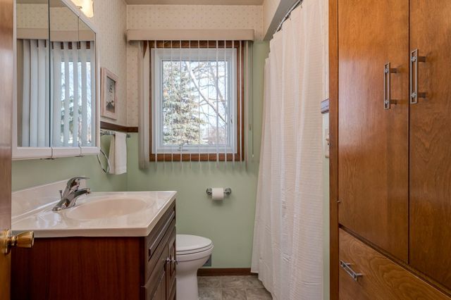 229 Pfau Street, Mankato, MN 56001