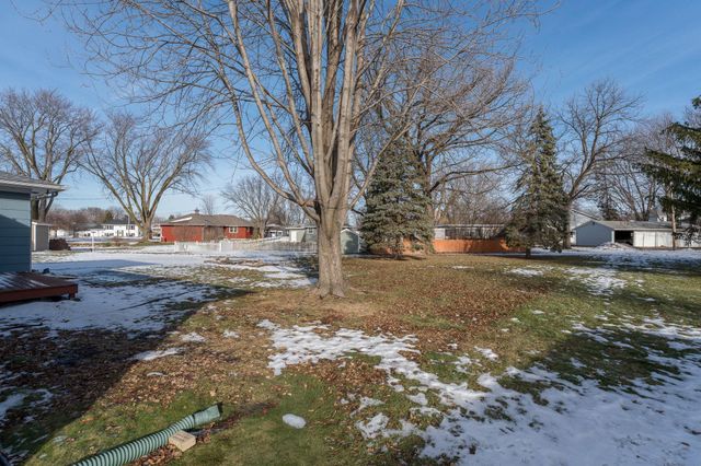 229 Pfau Street, Mankato, MN 56001