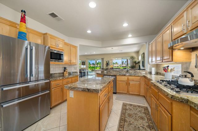 78328 Calle Las Ramblas, La Quinta, CA 92253