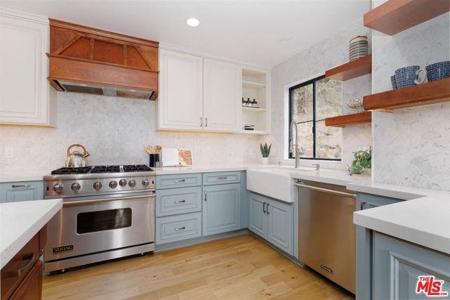 2101 Tondolea Lane, La Canada Flintridge, CA 91011