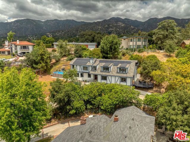 2101 Tondolea Lane, La Canada Flintridge, CA 91011