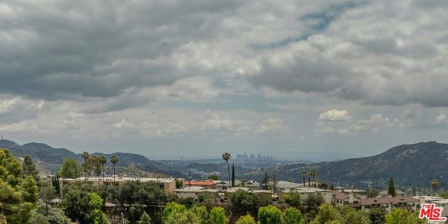 2101 Tondolea Lane, La Canada Flintridge, CA 91011