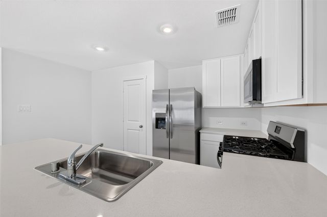 10752 Gun Barrel Street, Fort Worth, TX 76108