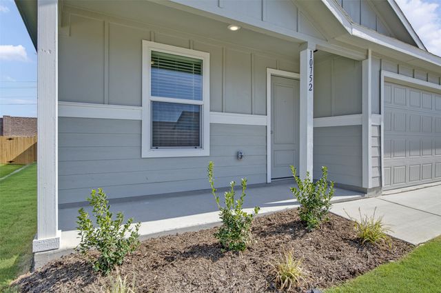 10752 Gun Barrel Street, Fort Worth, TX 76108