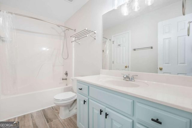 812 Pinder Point Court, Lawrenceville, GA 30043