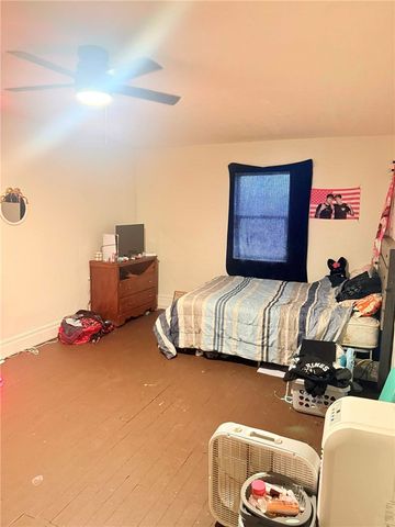 417 New Castle Ave, Sharon, PA 16146