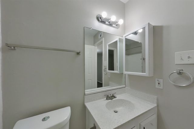 7811 Bluff Trail Drive, Humble, TX 77338