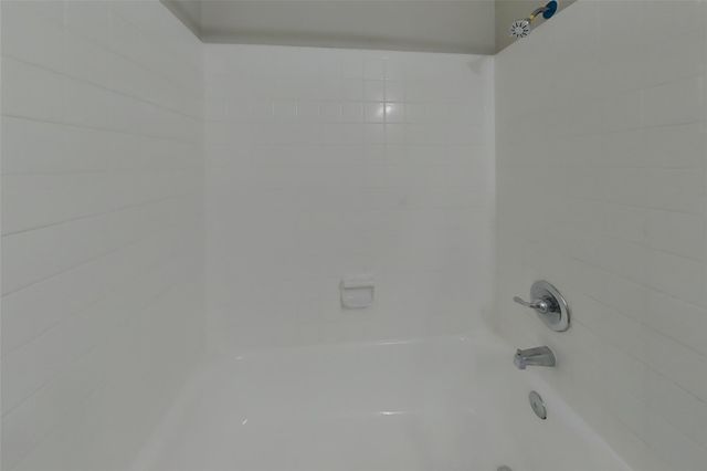 7811 Bluff Trail Drive, Humble, TX 77338