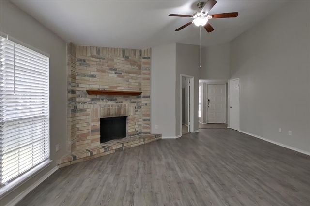 7811 Bluff Trail Drive, Humble, TX 77338