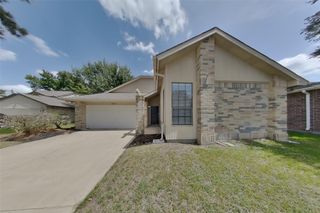 7811 Bluff Trail Drive, Humble, TX 77338